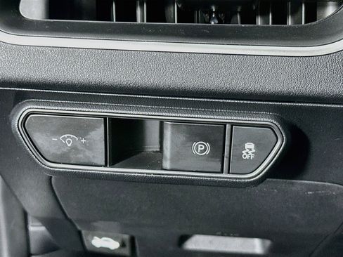 Used 2025 Kia K4 FWD image 17