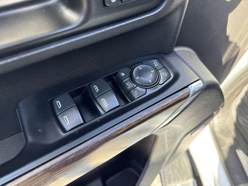 Used 2020 Chevrolet Silverado 3500 High Country w/ Z71 Off-Road Package image 35