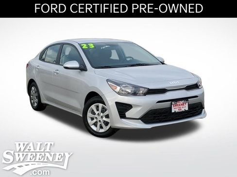 Used 2023 Kia Rio S image 1