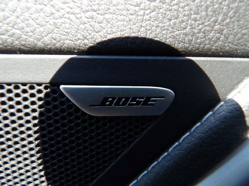 Used 2014 Chevrolet Corvette Stingray Convertible w/ 2LT Preferred Equipment Group RWD image 17