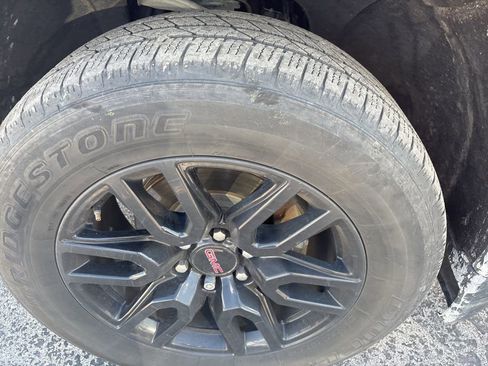 Used 2021 GMC Sierra 1500 Elevation image 8