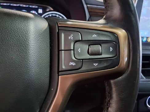 Used 2021 Chevrolet Suburban High Country AWD/4WD image 30