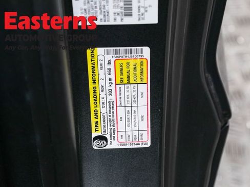 Used 2018 Ford Mustang Coupe image 33