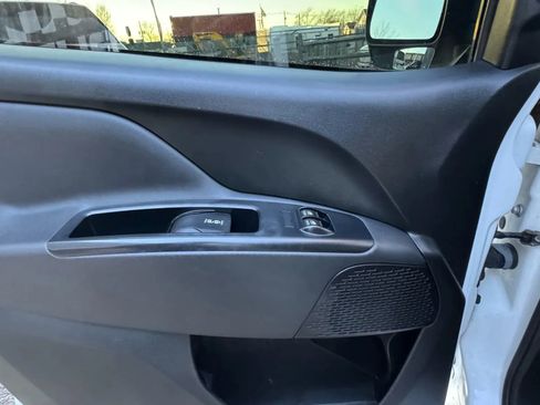 Used 2017 RAM ProMaster City Tradesman image 10