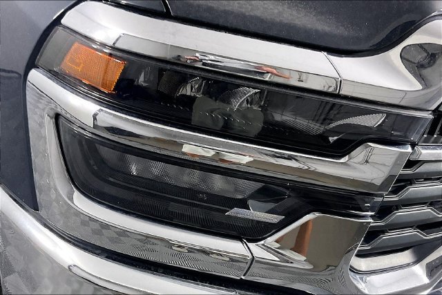 Used 2026 RAM 2500 Big Horn AWD/4WD image 29