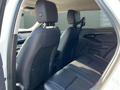 Used 2023 Land Rover Range Rover Evoque S image 23