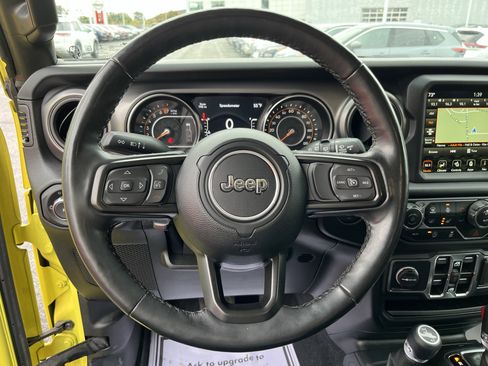 Used 2022 Jeep Wrangler Unlimited Sport image 16