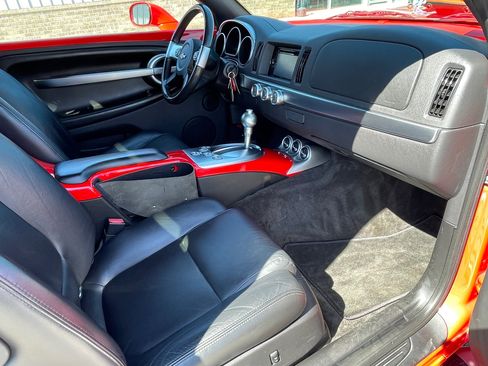 Used 2003 Chevrolet SSR w/ Preferred Equipment Group image 35