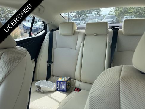 Used 2022 Lexus ES 350 w/ Premium Package image 19