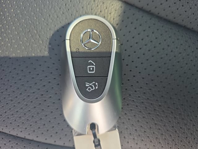 Used 2024 Mercedes-Benz E 350 4MATIC Sedan image 35