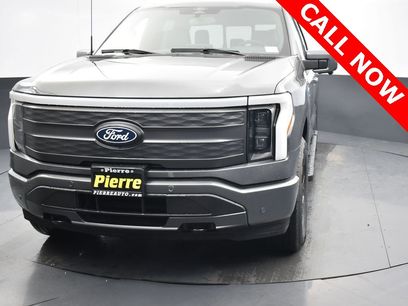 New 2025 Ford F150 Lightning Lariat