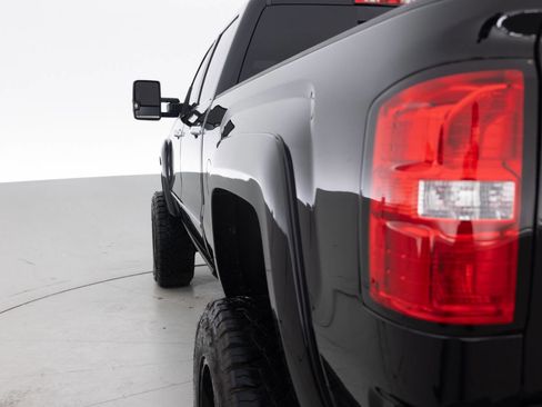 Used 2019 GMC Sierra 2500 Denali image 13