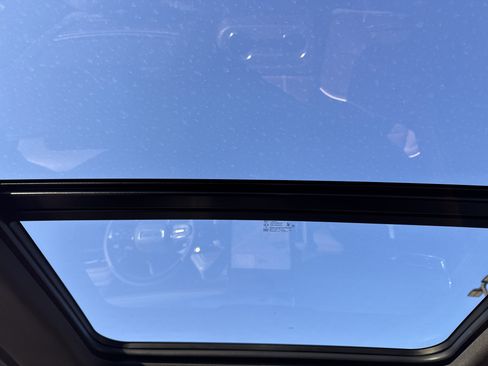 Used 2026 GMC Yukon Denali Ultimate w/ LPO, Floor Liner Package image 28