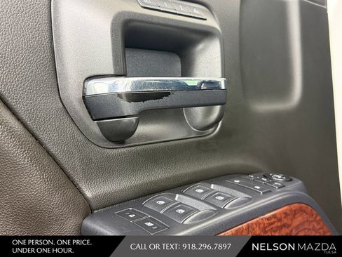 Used 2018 GMC Sierra 1500 SLT w/ Texas SLT Premium Package AWD/4WD image 19