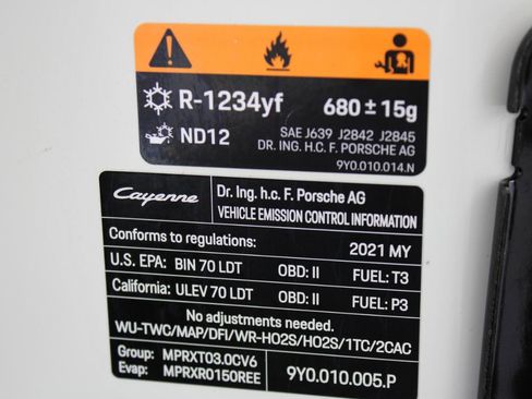 Used 2021 Porsche Cayenne image 77