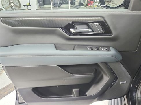 New 2026 GMC Yukon AT4 image 35