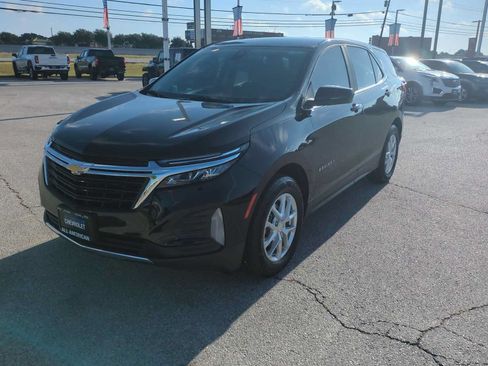 Used 2022 Chevrolet Equinox LT FWD image 4