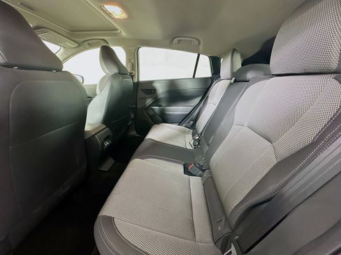 Used 2024 Subaru Crosstrek 2.0i Premium image 27