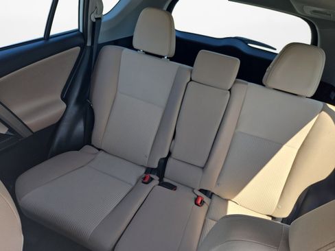 Used 2015 Toyota RAV4 XLE image 15