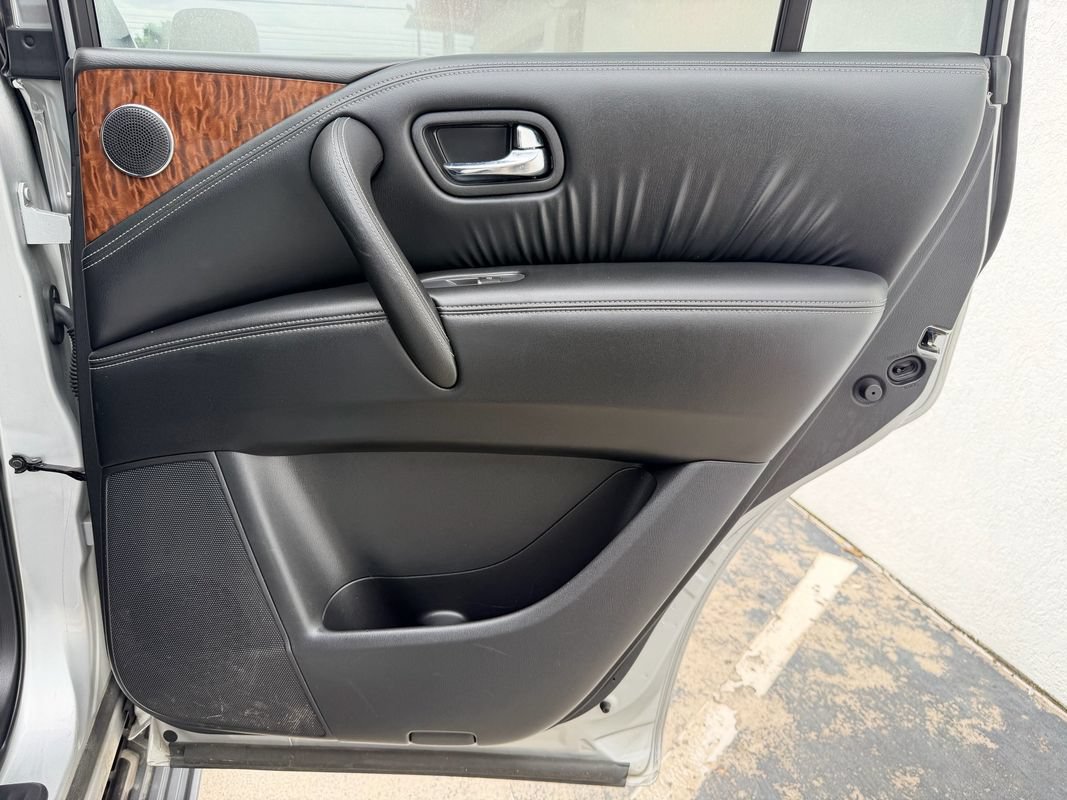 Used 2020 Nissan Armada SL w/ Premium Package RWD image 26
