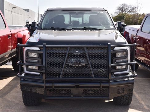Used 2023 Ford F350 Lariat w/ Lariat Ultimate Package image 3