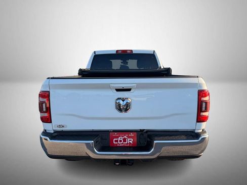 Used 2022 RAM 2500 Big Horn w/ Level 1 Equipment Group AWD/4WD image 9