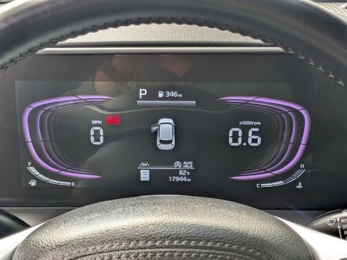 Used 2025 Kia Telluride S image 18