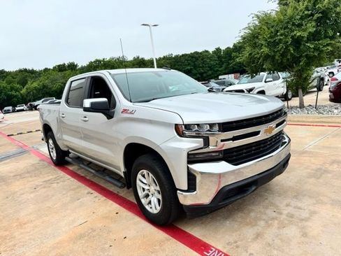 Used 2019 Chevrolet Silverado 1500 LT w/ All-Star Edition AWD/4WD image 1