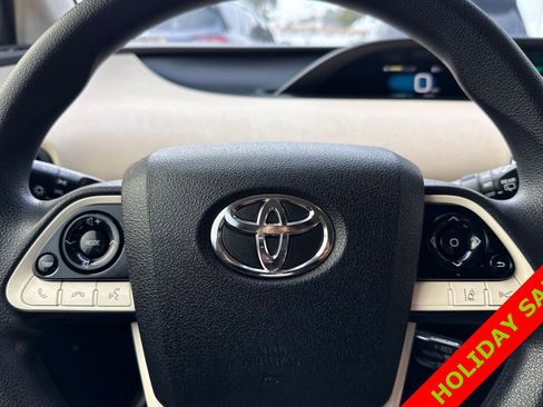 Used 2018 Toyota Prius Two image 24