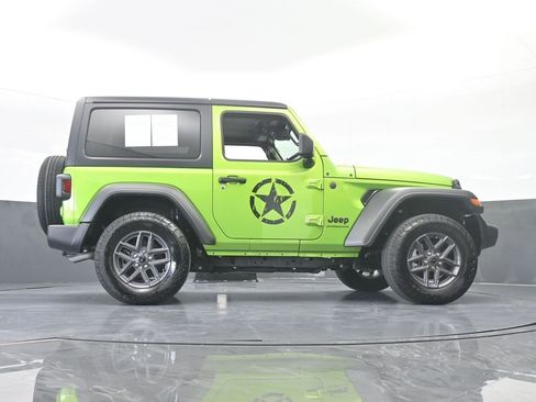 Used 2025 Jeep Wrangler Sport image 53