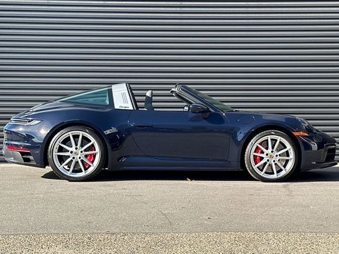 Used 2024 Porsche 911 Targa 4 GTS image 9