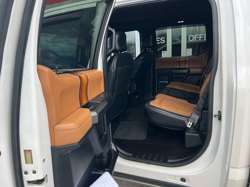 Used 2016 Ford F150 Limited w/ Trailer Tow Package image 14