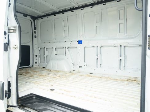 Used 2019 Mercedes-Benz Sprinter 144 Cargo image 15