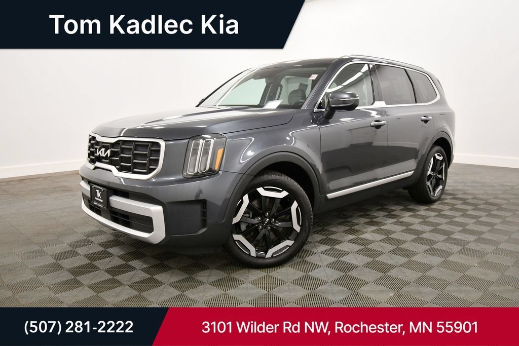 Certified 2024 Kia Telluride S AWD/4WD image 1