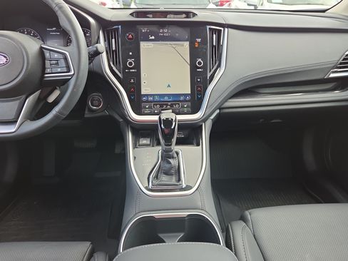 Certified 2025 Subaru Outback Limited XT AWD/4WD image 24