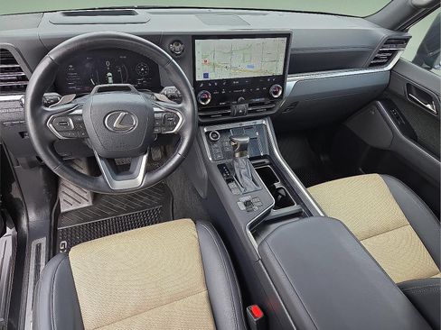 Used 2024 Lexus GX 550 AWD/4WD image 6