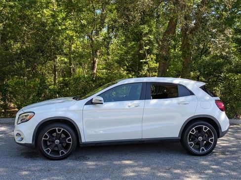 Used 2018 Mercedes-Benz GLA 250 image 9