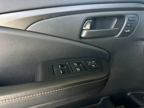 Used 2024 Honda Ridgeline TrailSport image 10