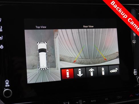 Used 2023 Jeep Wagoneer 4WD w/ Premium Group I image 31