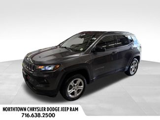 Used 2023 Jeep Compass Latitude w/ Convenience Group AWD/4WD video 1