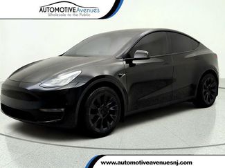 Used 2021 Tesla Model Y Long Range AWD/4WD video 1
