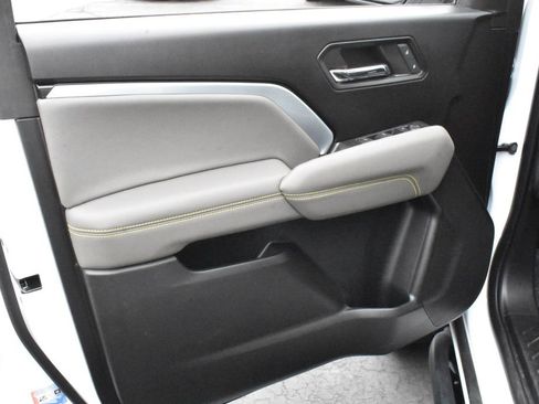 Certified 2024 Chevrolet Colorado ZR2 image 15