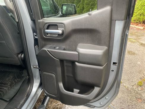 Used 2019 Chevrolet Silverado 1500 LT w/ All-Star Edition AWD/4WD image 21