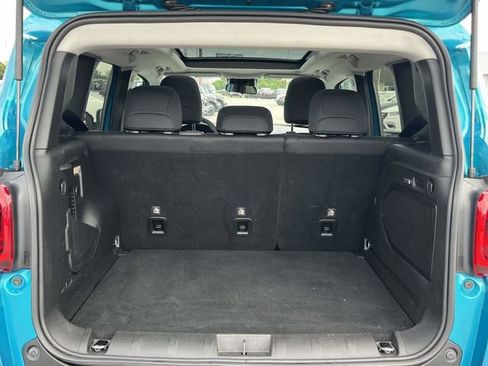 Used 2021 Jeep Renegade Latitude w/ Luxury Group I FWD image 20