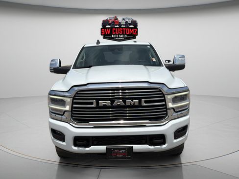 Used 2024 RAM 2500 Laramie w/ Safety Group AWD/4WD image 2