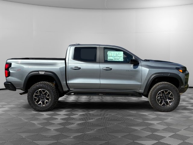 New 2026 Chevrolet Colorado ZR2 w/ Technology Package AWD/4WD image 6