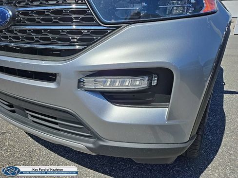 Certified 2023 Ford Explorer XLT w/ Equipment Group 202A AWD/4WD image 8