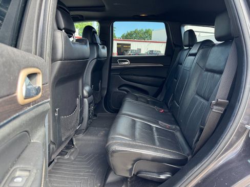 Used 2014 Jeep Grand Cherokee Limited AWD/4WD image 16