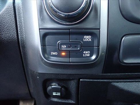 Used 2022 RAM 1500 Warlock AWD/4WD image 20