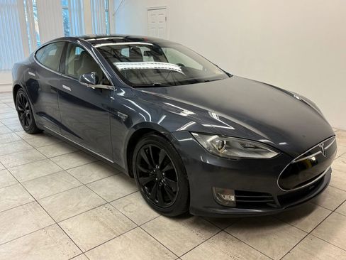 Used 2015 Tesla Model S P85D image 1